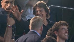 巨星来观战！汤姆-克鲁斯现身巴黎vs国米现场